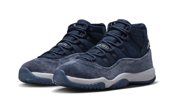 Air Jordan 11 Retro Low Midnight Navy
